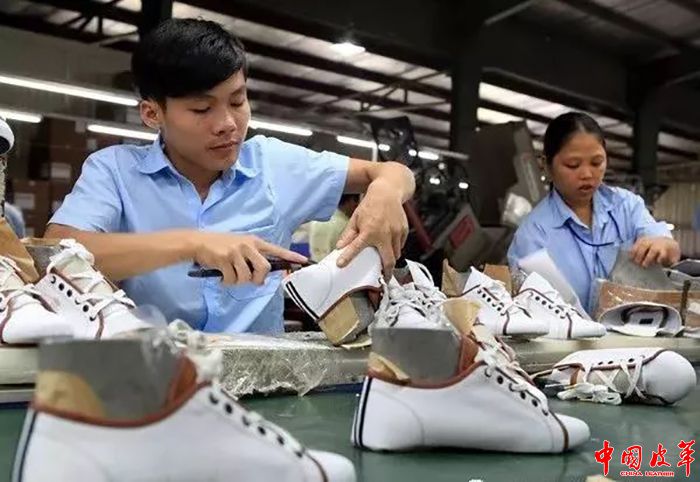 越南鞋厂.jpeg