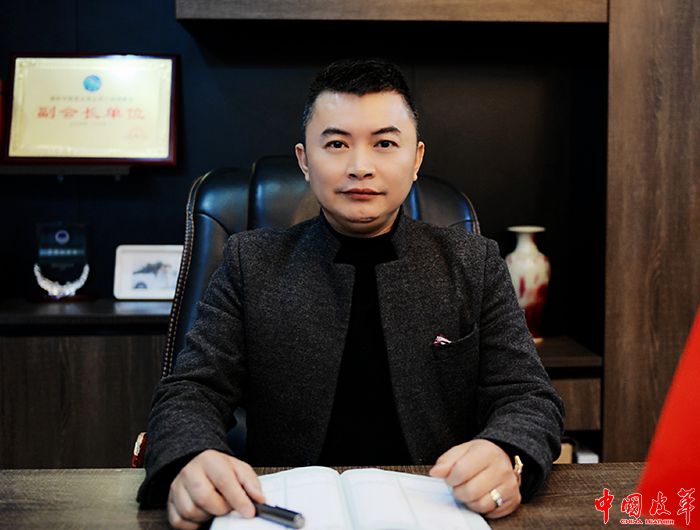 温岭鞋革业商会副会长、琳峰鞋业创始人谢烈辉.jpg